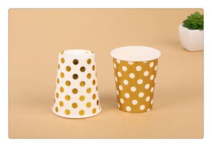 2017新款生日派对纸杯 波点镀金设计，皓宇节日用品厂现货直供