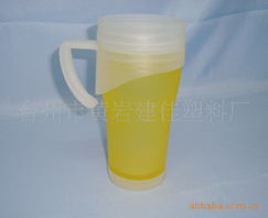 台州市黄岩建佳塑料厂 精选车内杯架与一次性塑杯产品概览